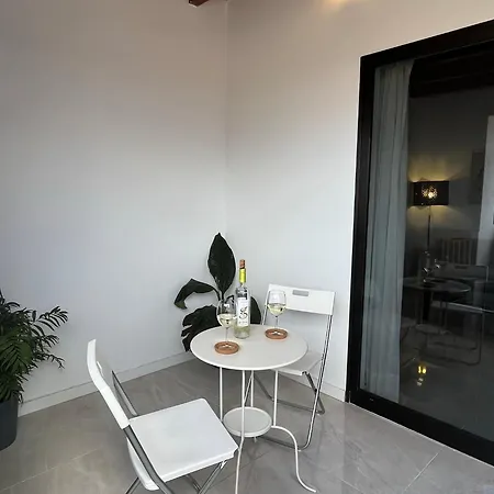 Moderno Frente Al Mar En De Mejores Zonas De En Lanzarote アパート *